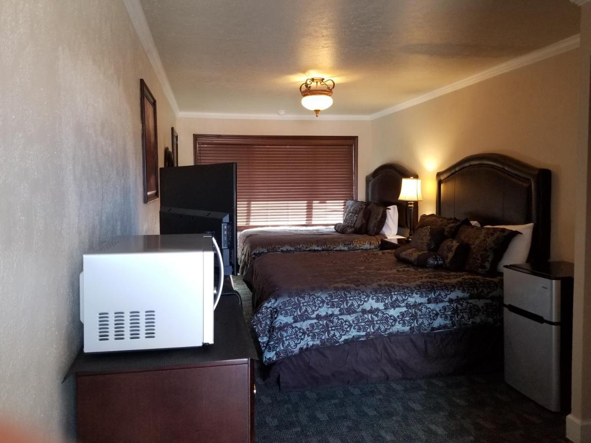 נורת' בנד City Center Motel מראה חיצוני תמונה