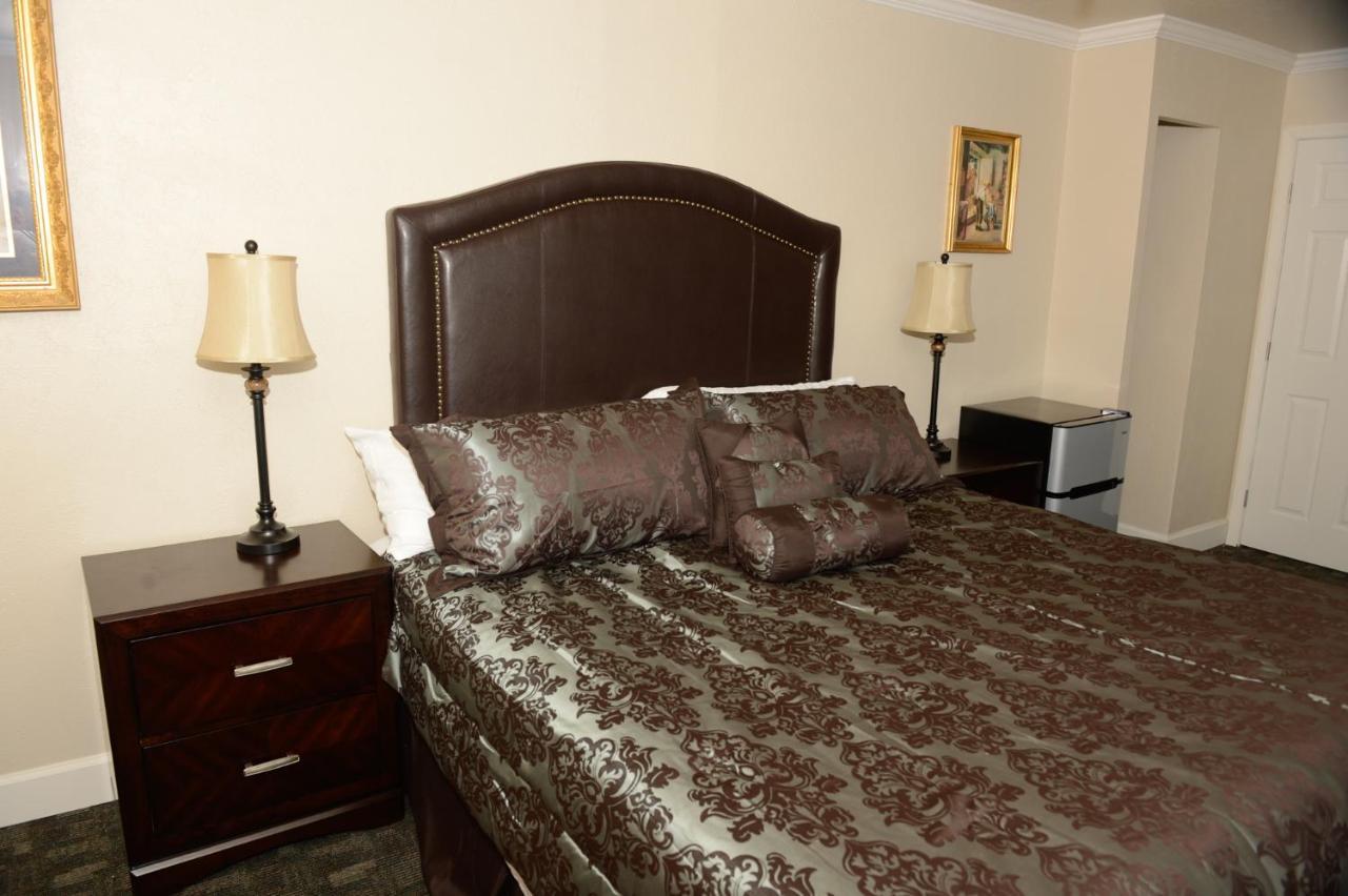 נורת' בנד City Center Motel מראה חיצוני תמונה