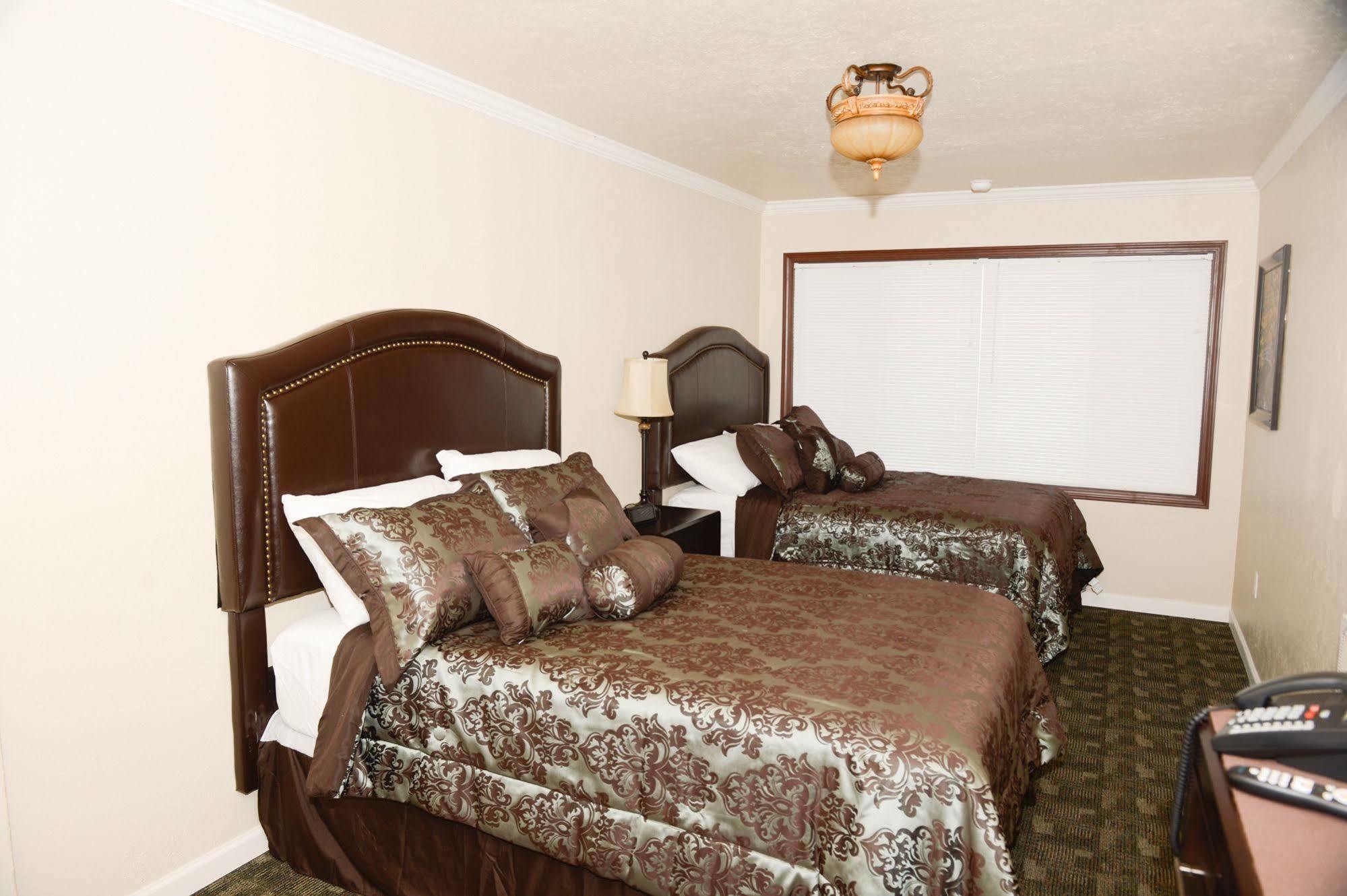 נורת' בנד City Center Motel מראה חיצוני תמונה