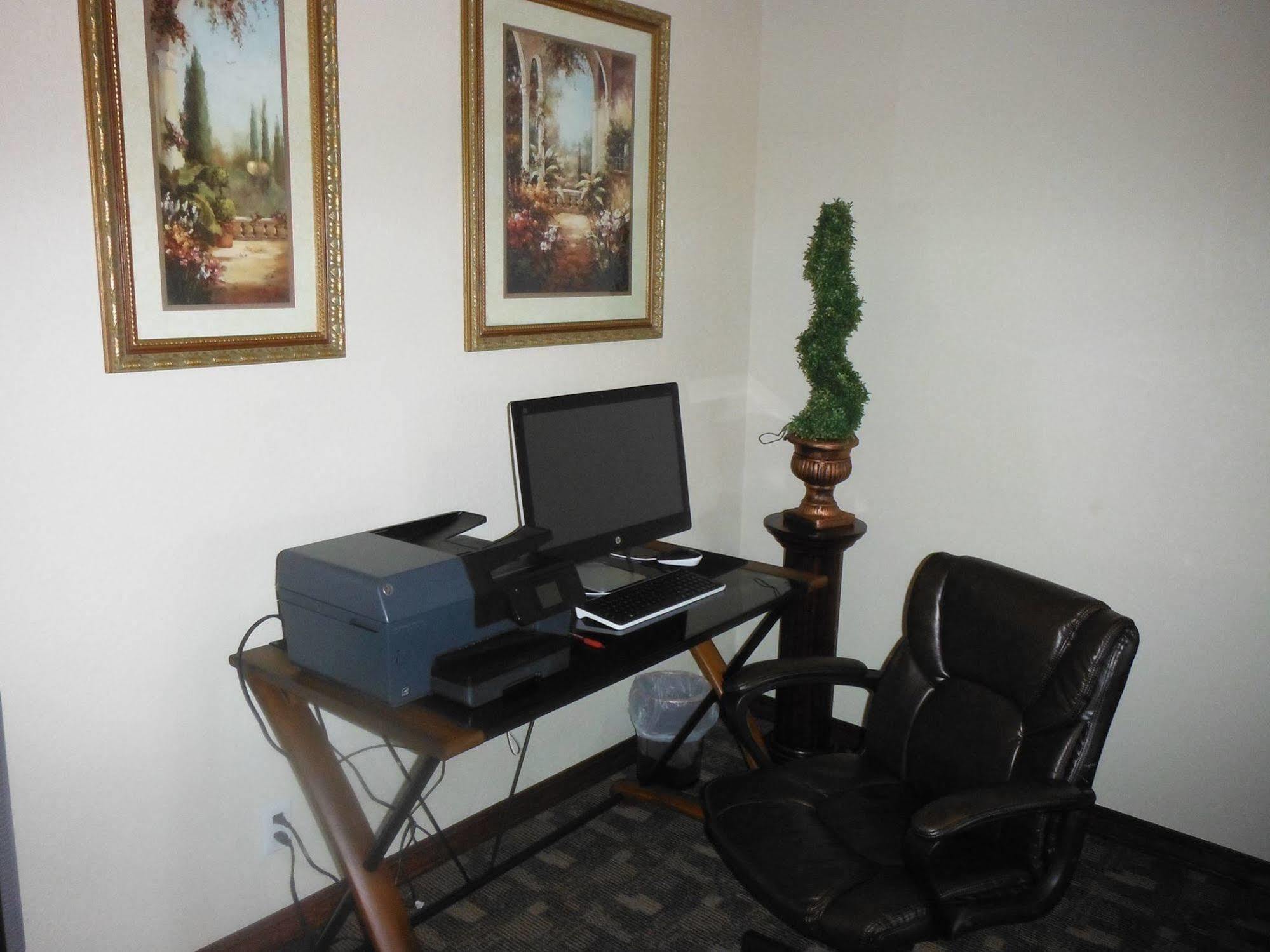 נורת' בנד City Center Motel מראה חיצוני תמונה