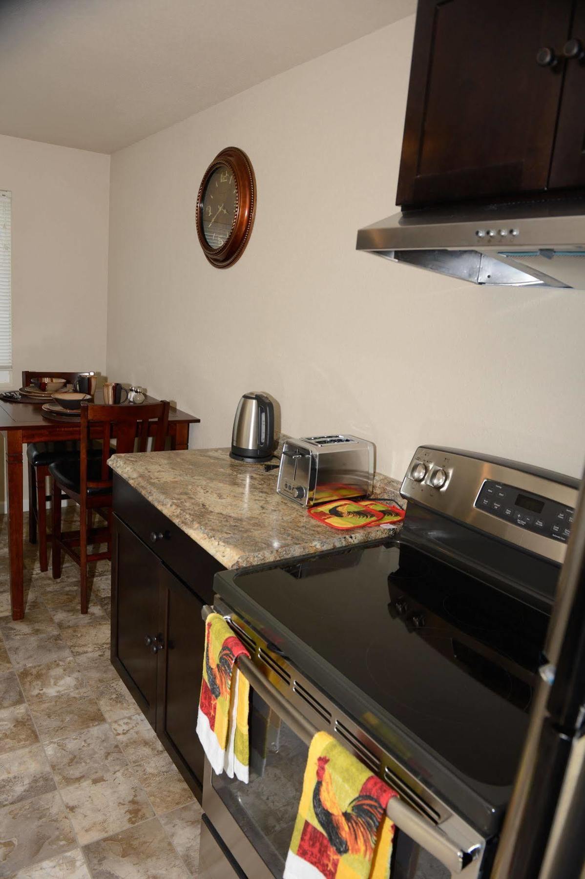נורת' בנד City Center Motel מראה חיצוני תמונה