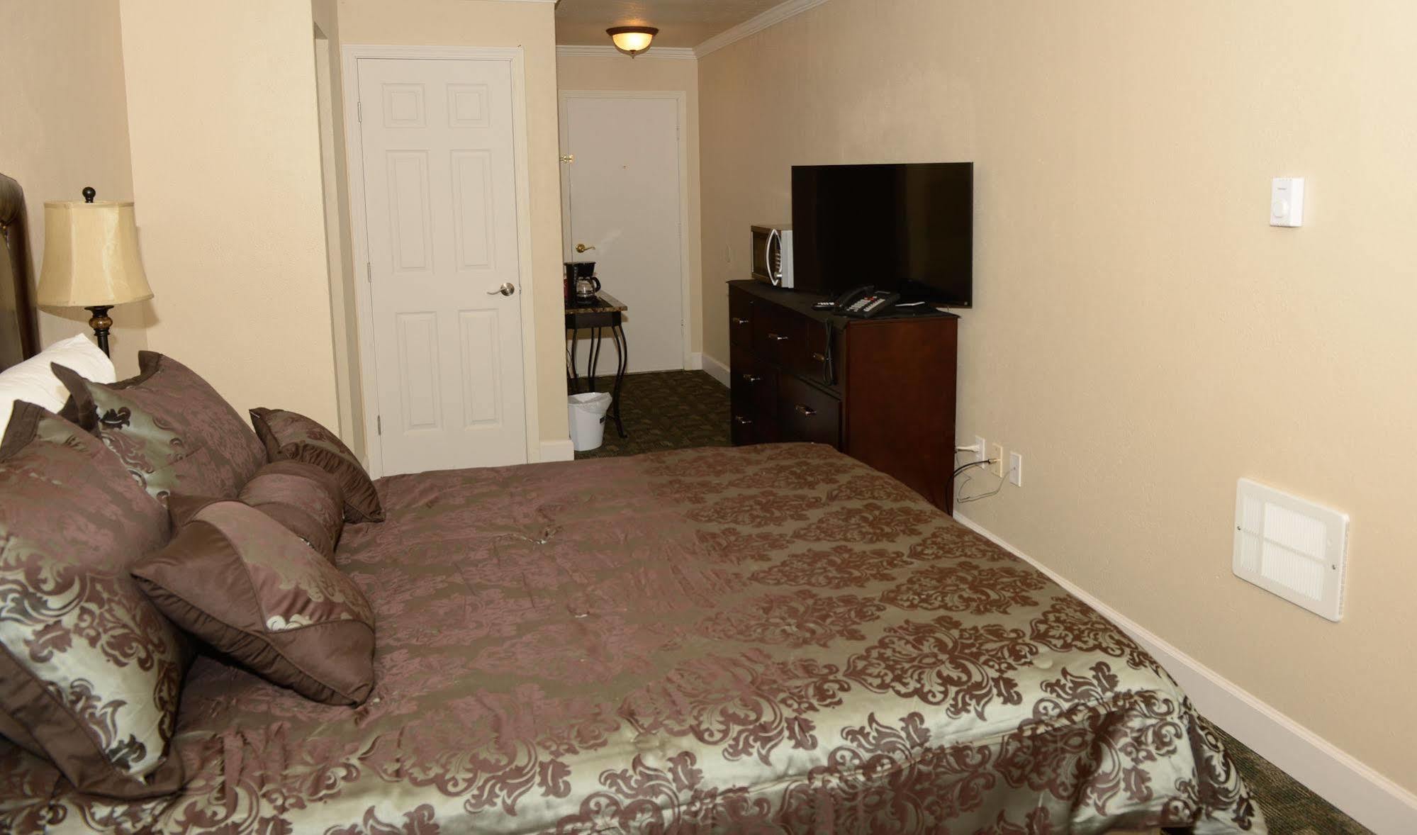 נורת' בנד City Center Motel מראה חיצוני תמונה